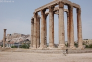 Храм Зевса на фоне Акропля
